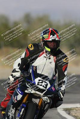 media/Nov-01-2025-CVMA (Sat) [[fc0f7531b8]]/Race 15- Formula 40 MW and LW/